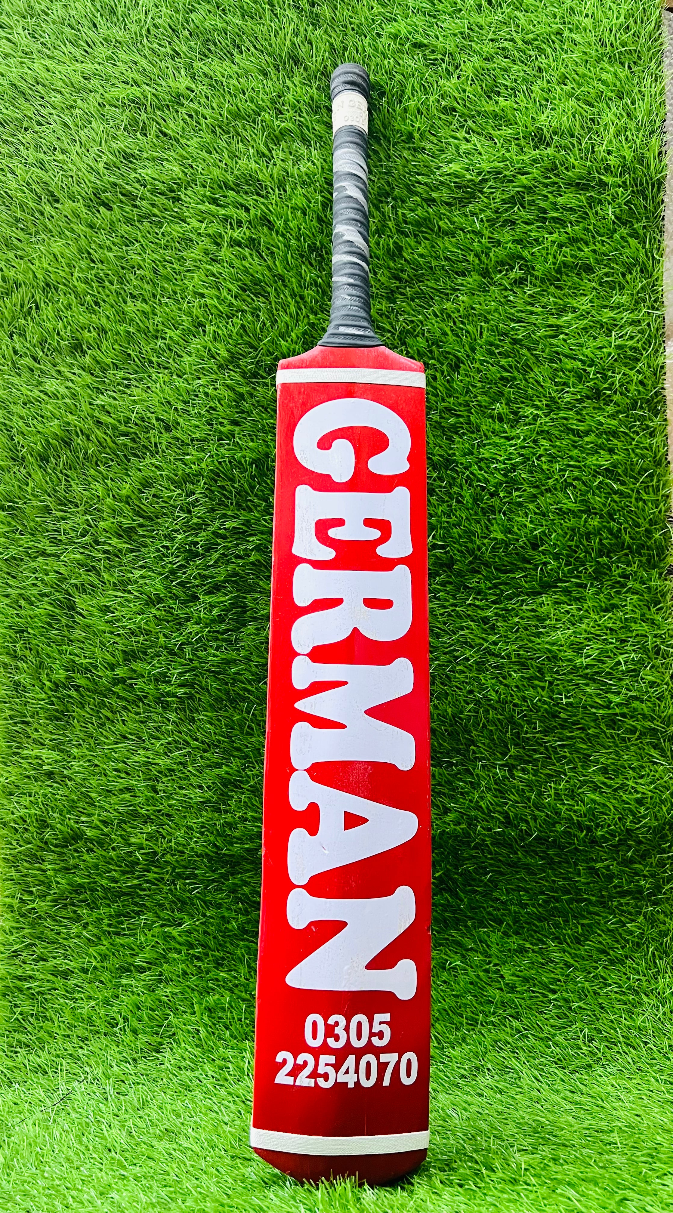 GERMAN COCONET BAT MALASHIAN CAN HANDLE