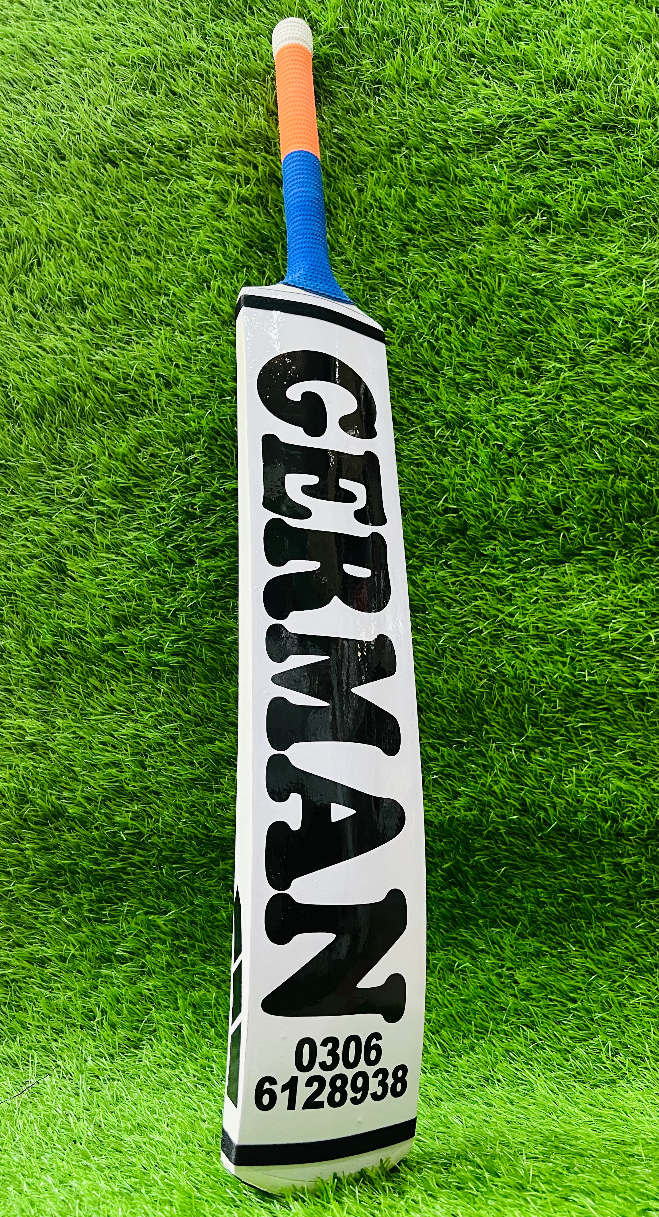 GERMAN COCONET BAT MALASHIAN CAN HANDLE